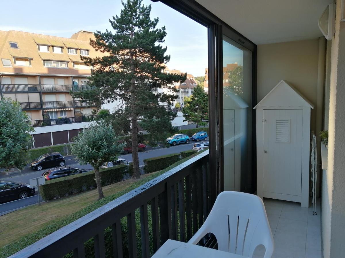 Appartement 2 Pieces Entierement Renove Villers-sur-Mer Exterior photo